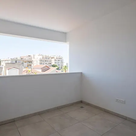 Solaar Apartments Faneromeni Larnaca Exterior photo